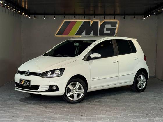 VOLKSWAGEN FOX 1.0 MPI COMFORTLINE 12V FLEX 4P MANUAL VOLKSWAGEN FOX 1.0 MPI COMFORTLINE 12V FLEX 4P MANUAL